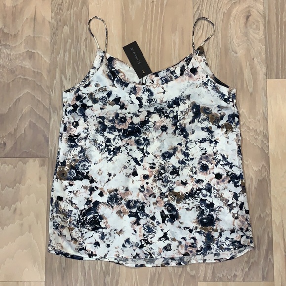 Dynamite Printed V-Neck woven camisole - Size small - Picture 4 of 6